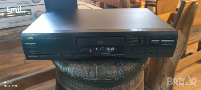 JVC XL-V230 Stereo Compact Disc Player, снимка 3 - Аудиосистеми - 55165046