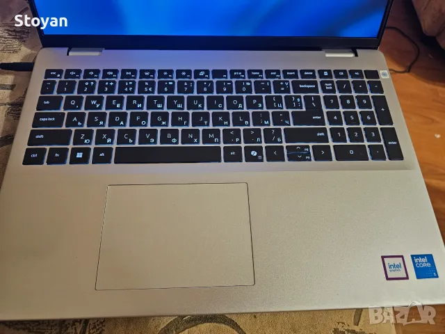 Dell 16 (DC16251), снимка 6 - Лаптопи за работа - 55361778