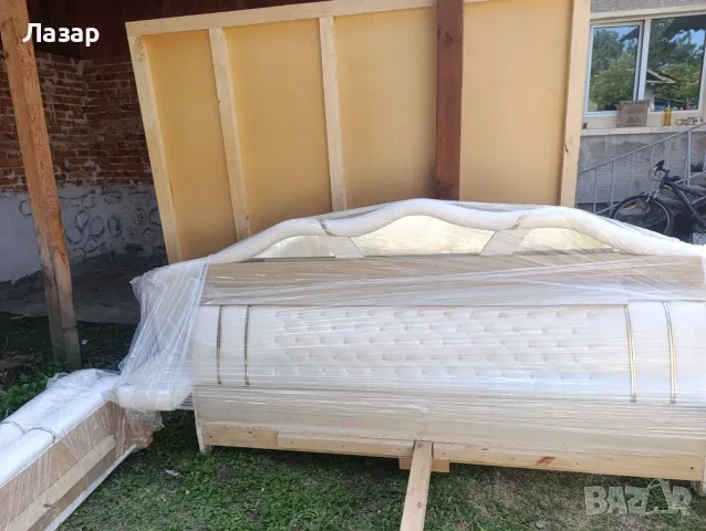Спалня с бяла кожа и огледала, снимка 7 - Спални и легла - 55361332