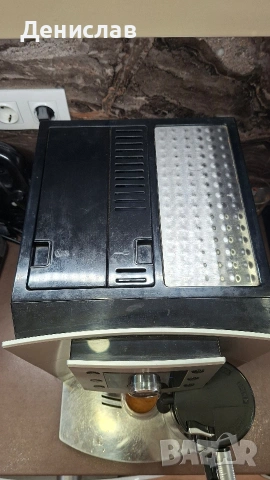 Кафеавтомат / Кафемашина Delonghi Perfecta с кана, снимка 3 - Кафемашини - 54611466
