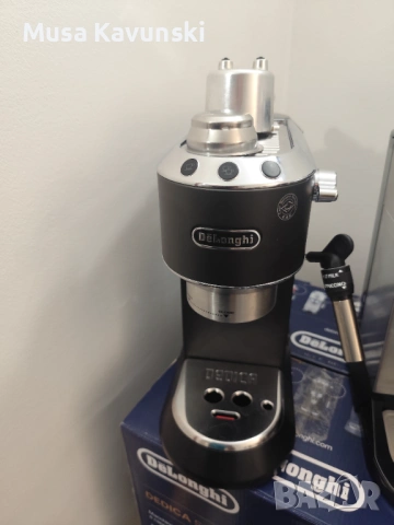 Delonghi   DEDİKA Style, снимка 4 - Кафемашини - 54046422