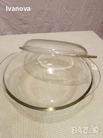 Стъклена тенджера с капак нова
