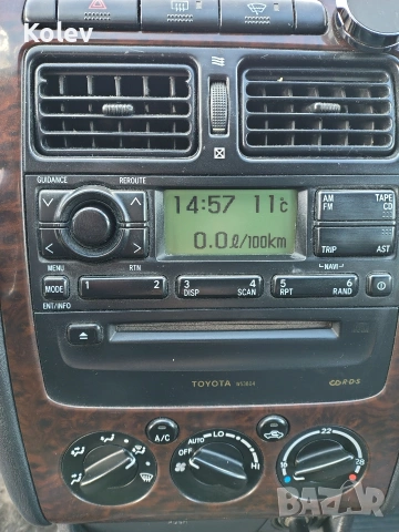 Toyota Avensis D4D , снимка 8 - Автомобили и джипове - 53975964