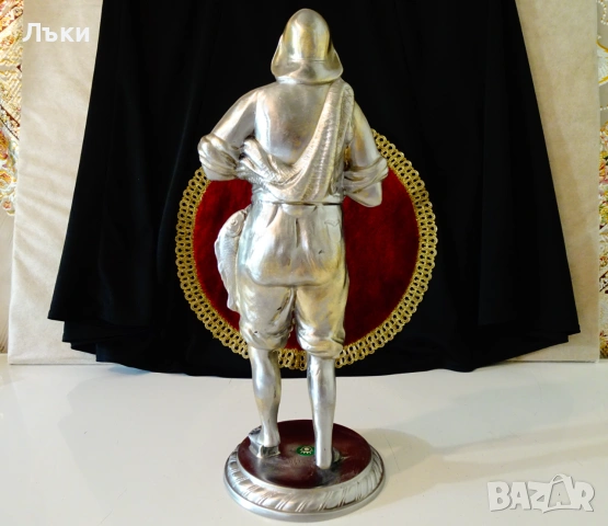 Калаена скулптура Рибар,35 см.,2 кг. , снимка 5 - Статуетки - 55101532