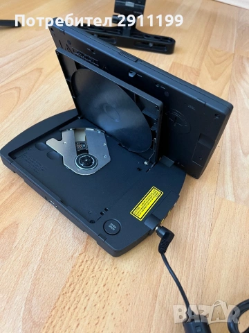 Преносим DVD / CD плеър Sony, снимка 3 - Плейъри, домашно кино, прожектори - 54245118