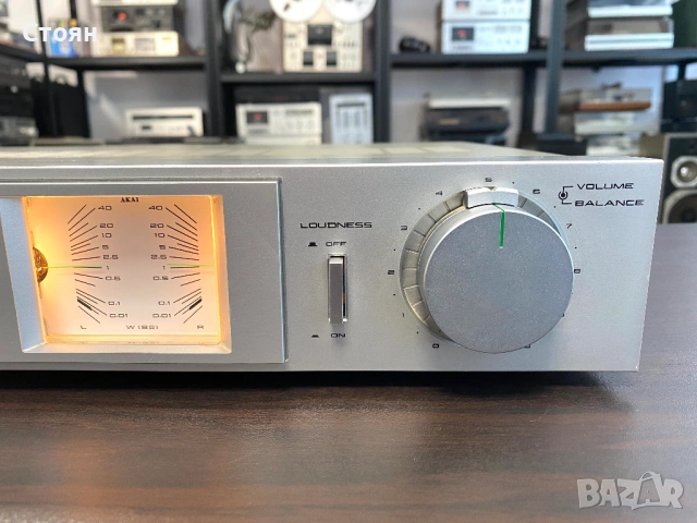 Vintage усилвател Akai/2, снимка 5 - Ресийвъри, усилватели, смесителни пултове - 54551396