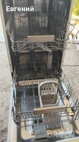 Съдомиялна машина Indesit 45см, снимка 3 - Съдомиялни - 55481998