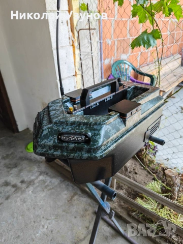 Лодка за захранка WATER SOLDIER МК6, снимка 7 - Такъми - 55111477