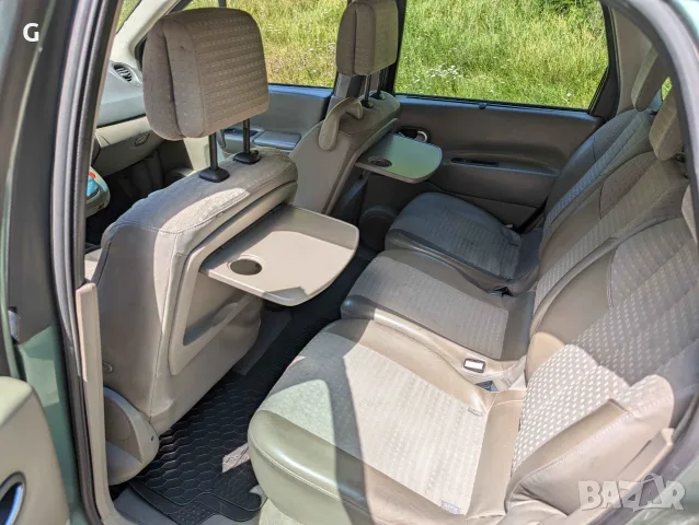 Renault Scenic II – 1.9 dCi (120 к.с.), снимка 11 - Автомобили и джипове - 55483154