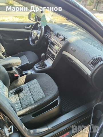 Шкода Октавия 1.6 TDI 105HP 2011, снимка 4 - Автомобили и джипове - 54179473