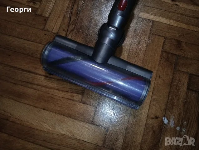 Отлична безжична Dyson V8 прахосмукачка с нова батерия и аксесоари, снимка 4 - Прахосмукачки - 55414261