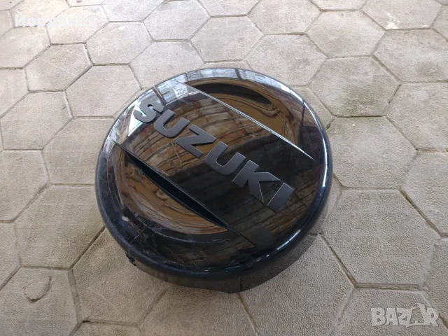 твърд калъф резервна гума и нови задни вежди за Suzuki Grand Vitara , снимка 10 - Аксесоари и консумативи - 55423571