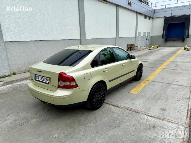 Volvo S40 2.0d, снимка 6 - Автомобили и джипове - 54694380
