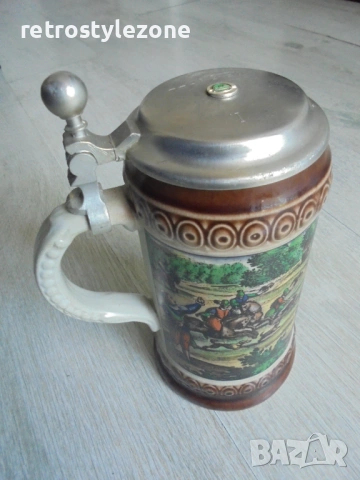 № 8580 Стара порцеланова халба с метален капак  