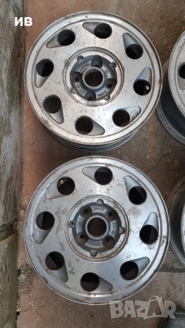 Джанти 14" (цола) 4х100мм 6J, снимка 4 - Гуми и джанти - 53964364