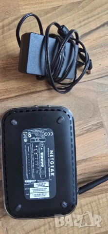 Рутер  NETGEAR, снимка 2 - Рутери - 54987260