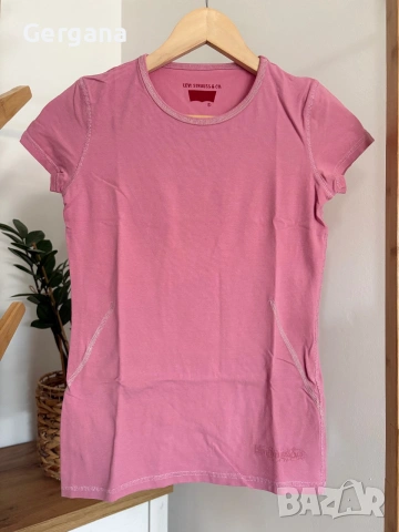 Levi’s розова тениска