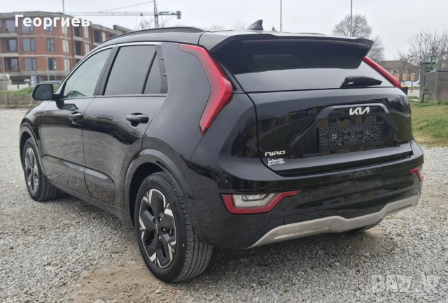 KIA Niro PREMIUM 64kWh 204PS full electric, снимка 5 - Автомобили и джипове - 53599041