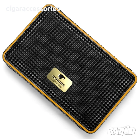 Cohiba преносим кожен хумидор за 4 пури с дигитален хигрометър, снимка 3 - Табакери - 54632253