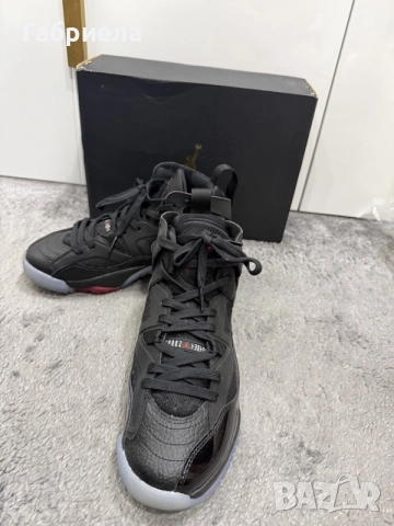 Оригинални Air Jordan, снимка 2 - Маратонки - 55166388