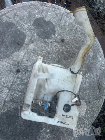 казанче чистачки Mercedes W203 C-класа 2038600060 2038600560 Мерцедес комби седан, снимка 2 - Части - 54208019