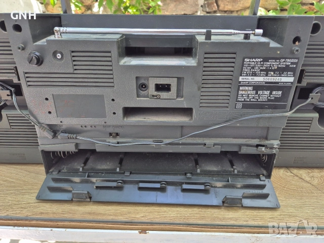 Радиокасетофон Sharp GF780Z(D) , снимка 8 - Радиокасетофони, транзистори - 55186703