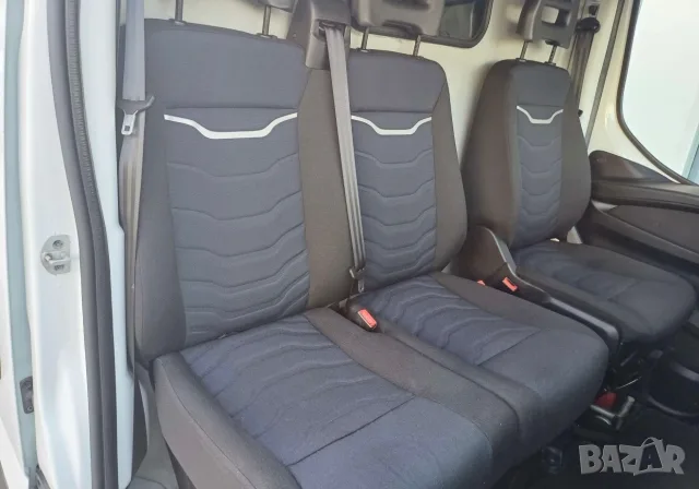 Iveco Daily с гаранция две години, снимка 7 - Бусове и автобуси - 55657614