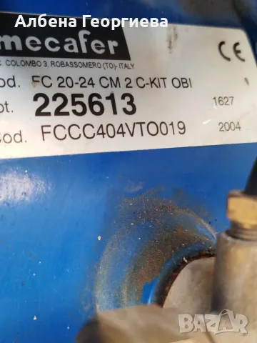 Компресор MECAFER -24 L, снимка 3 - Компресори - 55680824