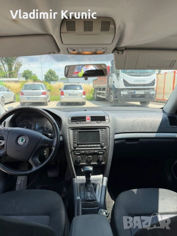 Skoda Octavia 2.0 TDI, automatic, снимка 8 - Автомобили и джипове - 54994239