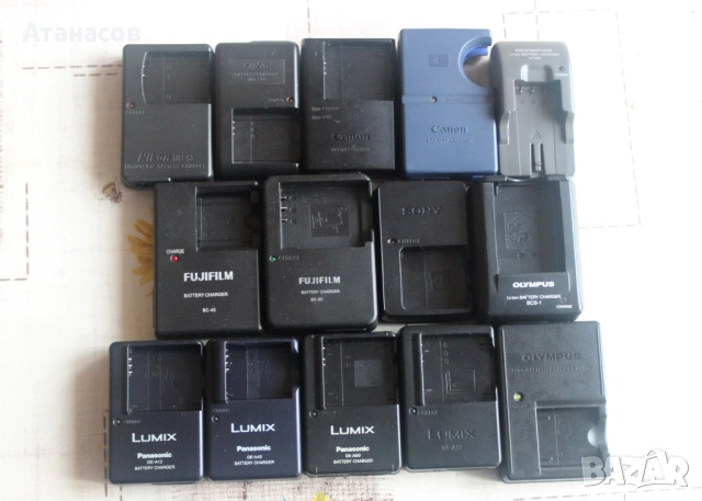 Зарядно за фотоапарат - оригинални, различни модели.