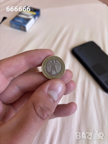 Продавам монета 1 Evro 2002, снимка 2 - Други ценни предмети - 55299430