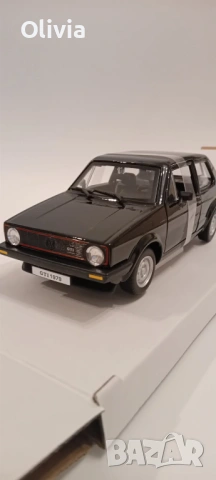 VW Golf MK1 GTI 1:24 - Bburago , снимка 4 - Колекции - 54394717