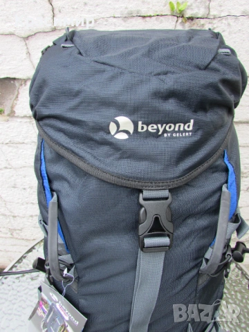  Туристическа раница Gelert Beyond Impact 35 L, снимка 3 - Раници - 54347731