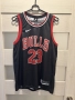 Баскетболен потник Nike NBA Chicago Bulls #23 JORDAN - размер S, снимка 1