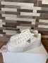 Дамски маратонки Guess, снимка 1