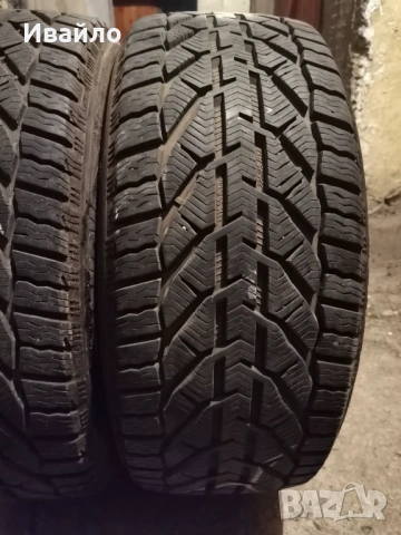Продавам 2 броя зимни гуми 225.45.17 на 1 сезон дот 2024 Kormoran , снимка 2 - Гуми и джанти - 54178885