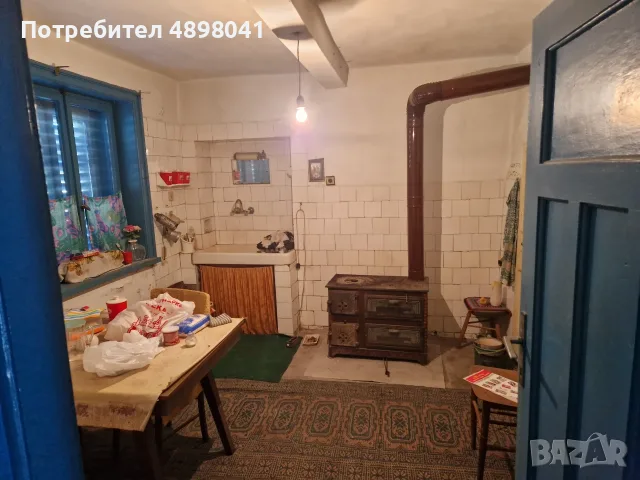 Продавам Къща с двор, снимка 2 - Къщи - 55421312