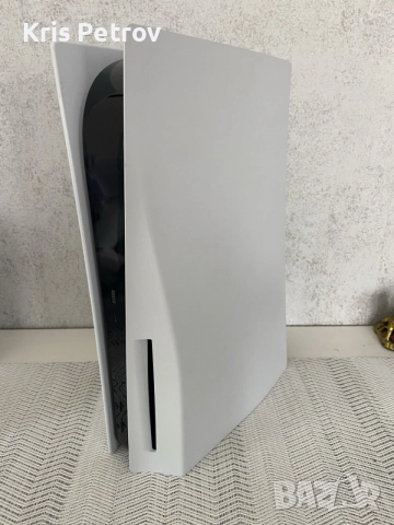 Конзола Playstation 5 Disc Edition, снимка 2 - PlayStation конзоли - 54536581