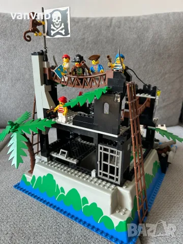 Lego Pirates 6273 Rock Island Refuge, снимка 6 - Конструктори - 55593849