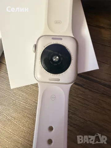 Apple Watch SE3 (GPS) – 40 mm Starlight, снимка 4 - Смарт гривни - 55532474