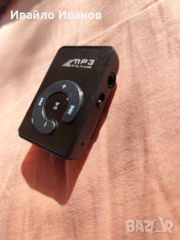Спортен мини mp3 player щипка ,слушалки и адаптер, снимка 6 - MP3 и MP4 плеъри - 17378772