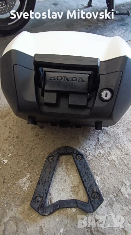 Оригинална топ каса Honda 31л, снимка 3 - Мотоциклети и мототехника - 54171615