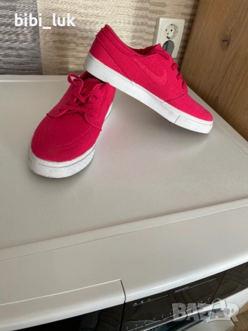 Платнени кецове Nike