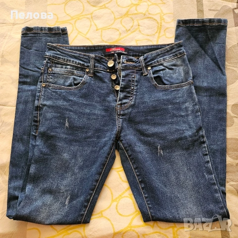 Мъжки дънки с копчета