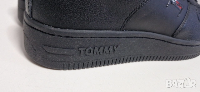 TOMMY HILFIGER, 42 номер, НОВИ , снимка 6 - Маратонки - 54431779