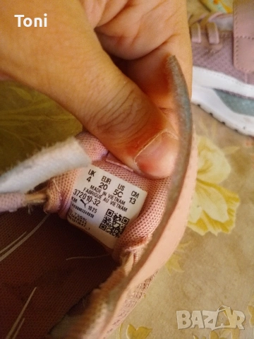 детски обувки детски маратонки Puma Euro 20 UK 4 13см, перфектно състояние на маратонките, снимка 2 - Детски маратонки - 54406866