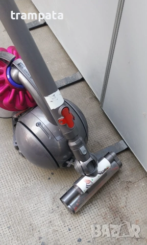 НАЙ ДОБРАТА ОФЕРТА Прахосмукачка Dyson ball DC37 , снимка 3 - Прахосмукачки - 54979688