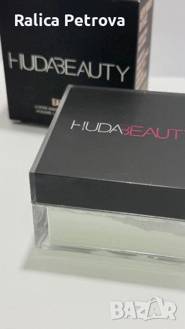 Huda Beauty Easy Bake Setting Powder – 20g (Shade: Sugar Cookie)