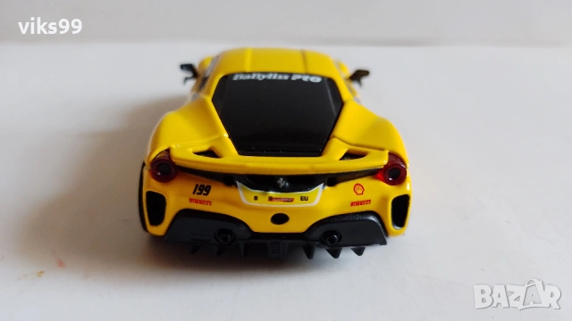 Bburago Shell Racing Ferrari Bluetooth - Мащаб 1:41, снимка 13 - Колекции - 50504534