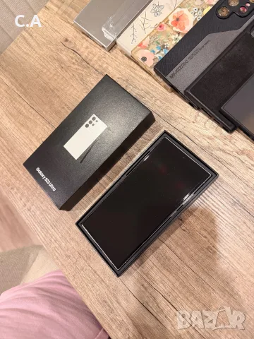 Samsung s 23 ultra + подаръци